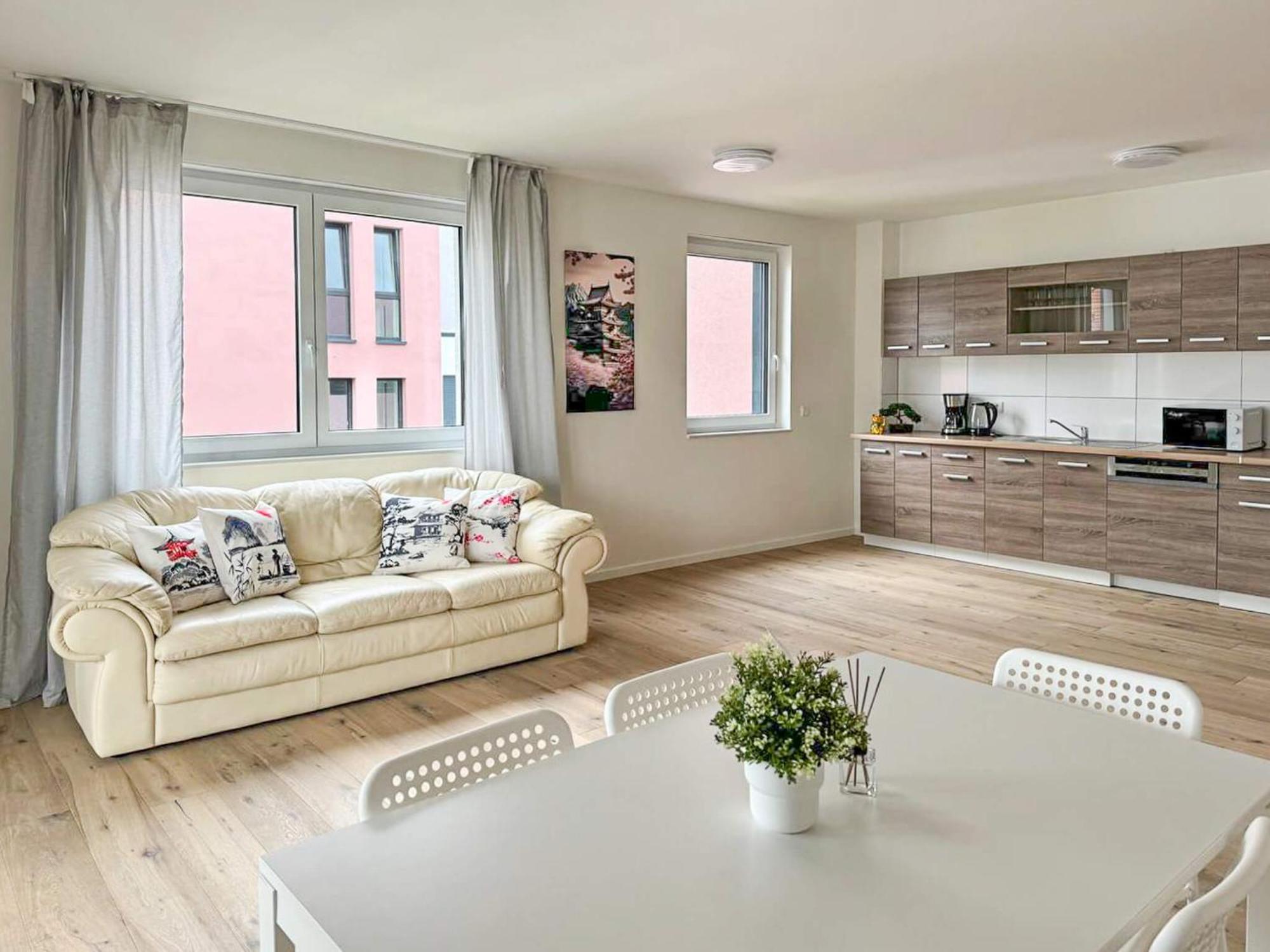 Apartment T&K Apartments - Bergisch Gladbach - 7 Comfortable Apartments - 20 Min To Fair Messe Cologne *